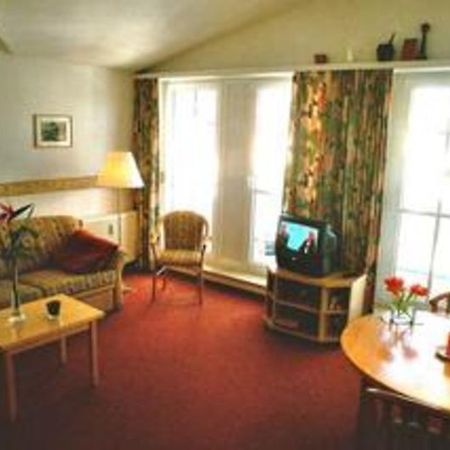 Ferienwohnung Im Seepark Sellin We Exterior foto